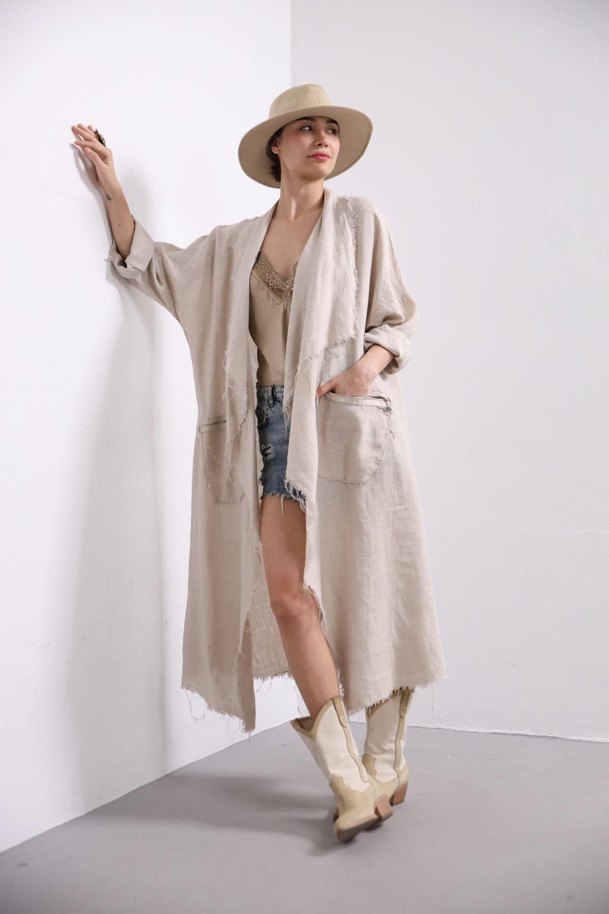Krem Rengi Saçaklı Cebi Fermuarlı Keten Kaftan - Şaman Butik Krem Rengi Saçaklı Cebi Fermuarlı Keten Kaftan