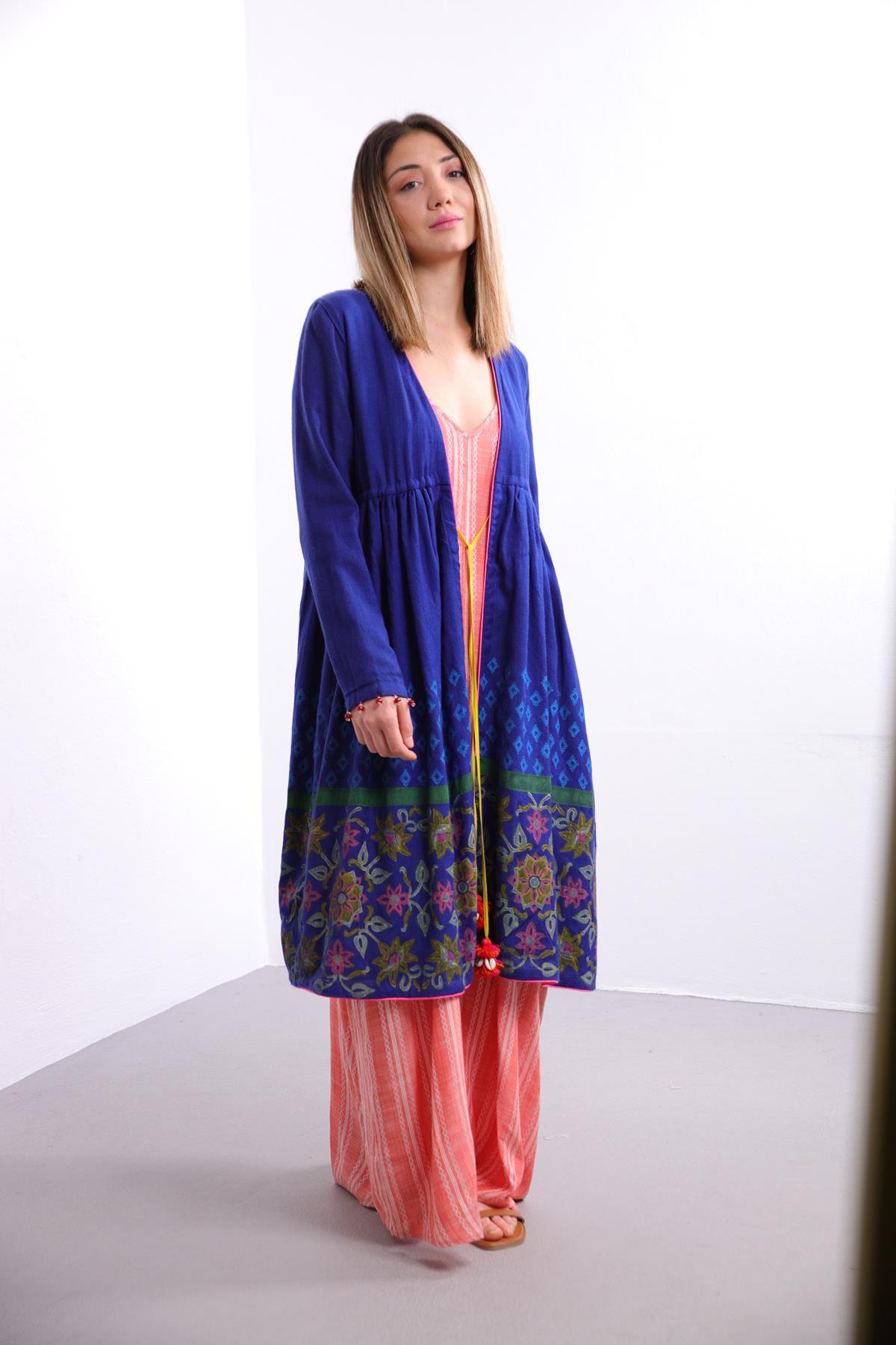 Lacivert Desenli Manşetli Boncuklu Kaftan - Şaman Butik Lacivert Desenli Manşetli Boncuklu Kaftan