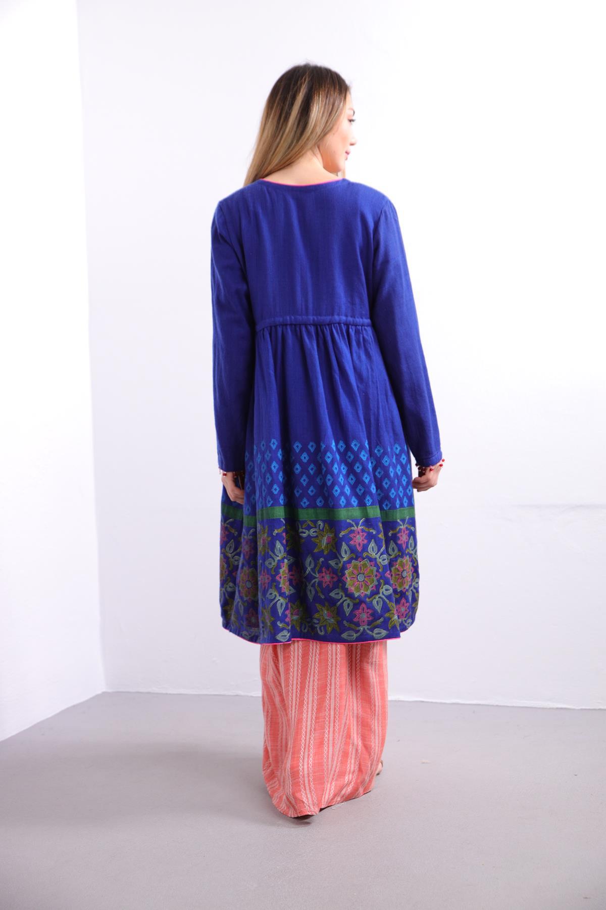 Lacivert Desenli Manşetli Boncuklu Kaftan - Şaman Butik Lacivert Desenli Manşetli Boncuklu Kaftan