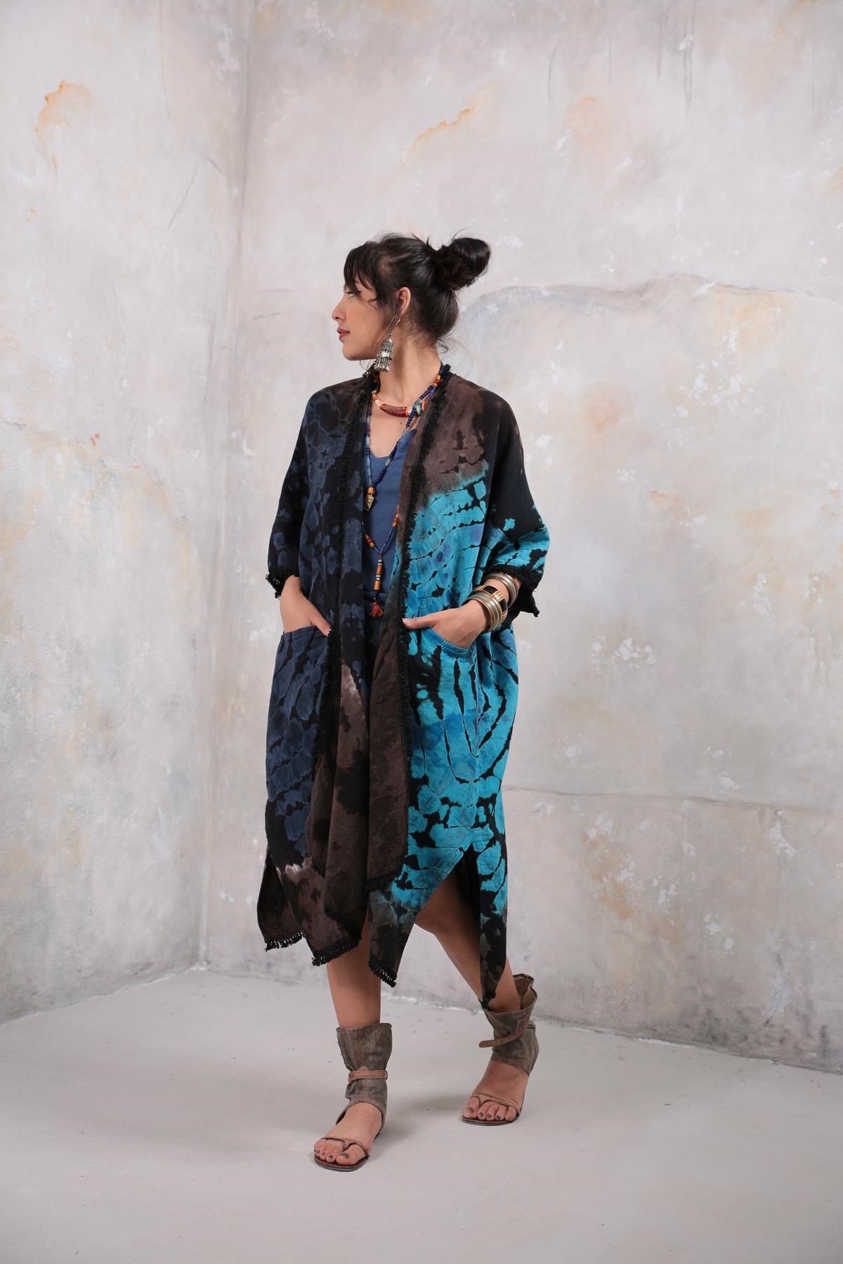  Siyah Kahve Desenli Batikli Kaftan