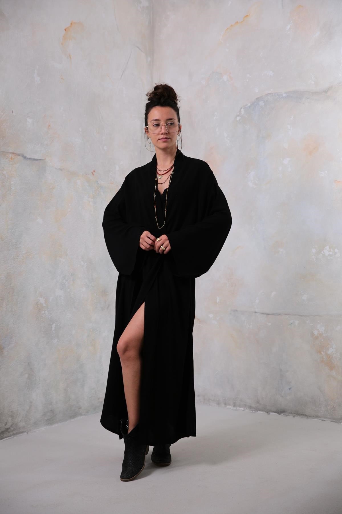  Siyah Kimono