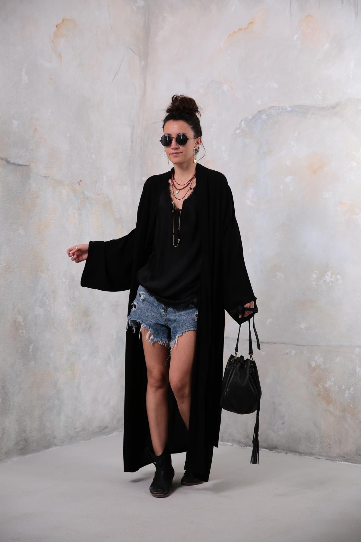  Siyah Kimono