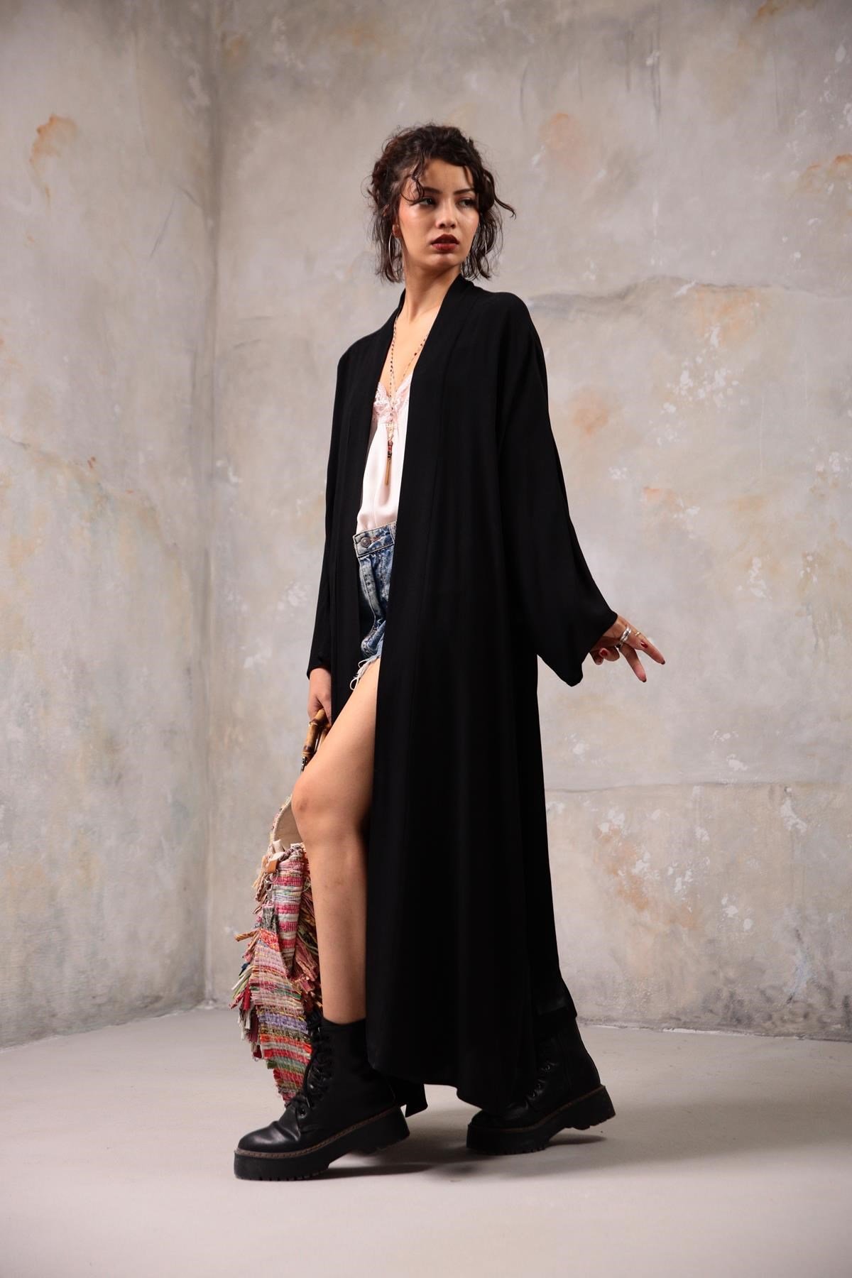 Black Kimono - Saman Butik | Shop Online Black Kimono
