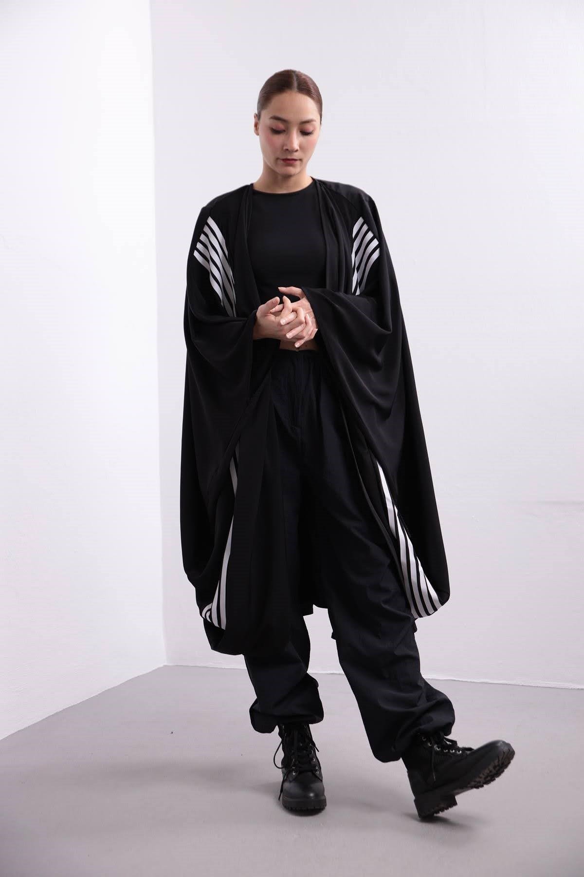  Siyah Şeritli Oversize Kaftan