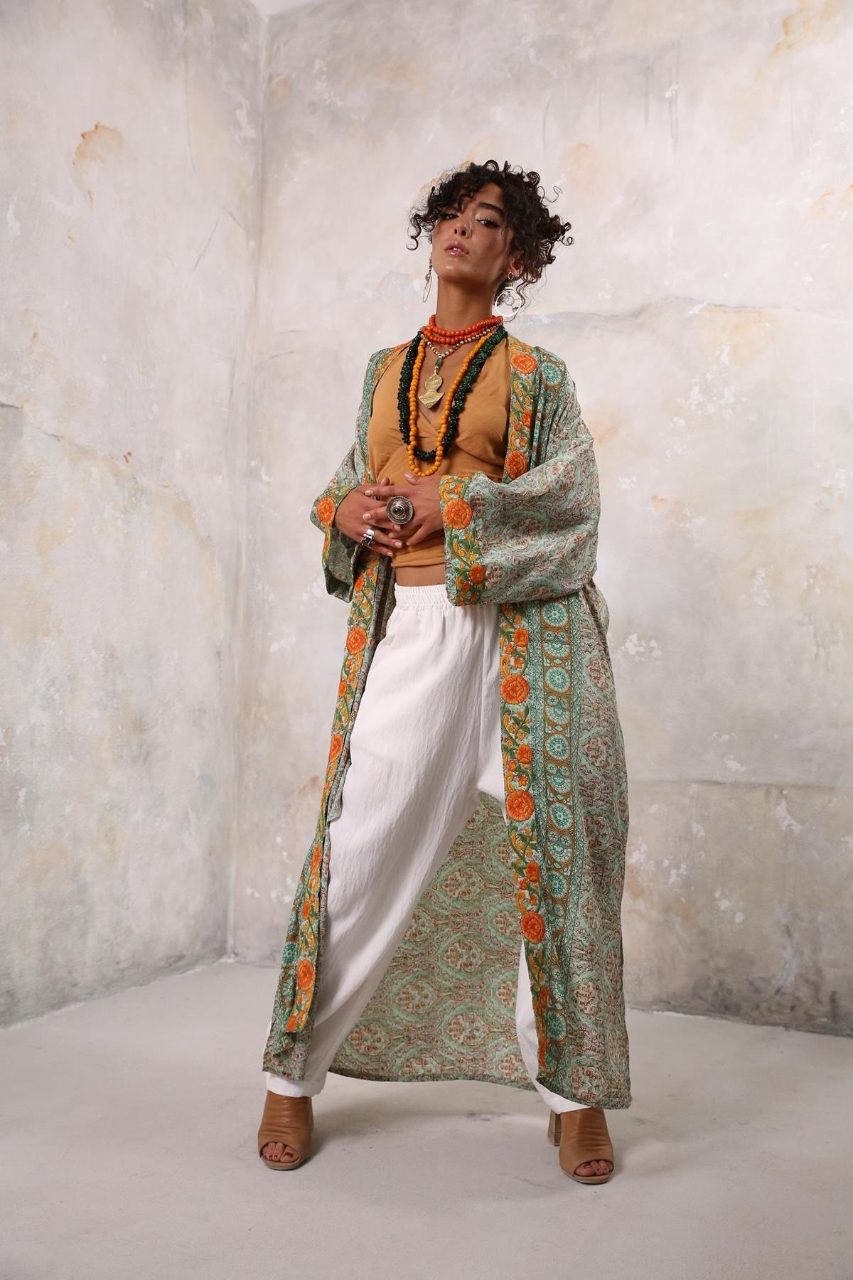 Yeşil Desenli İşleme Detaylı Kimono - Şaman Butik Yeşil Desenli İşleme Detaylı Kimono