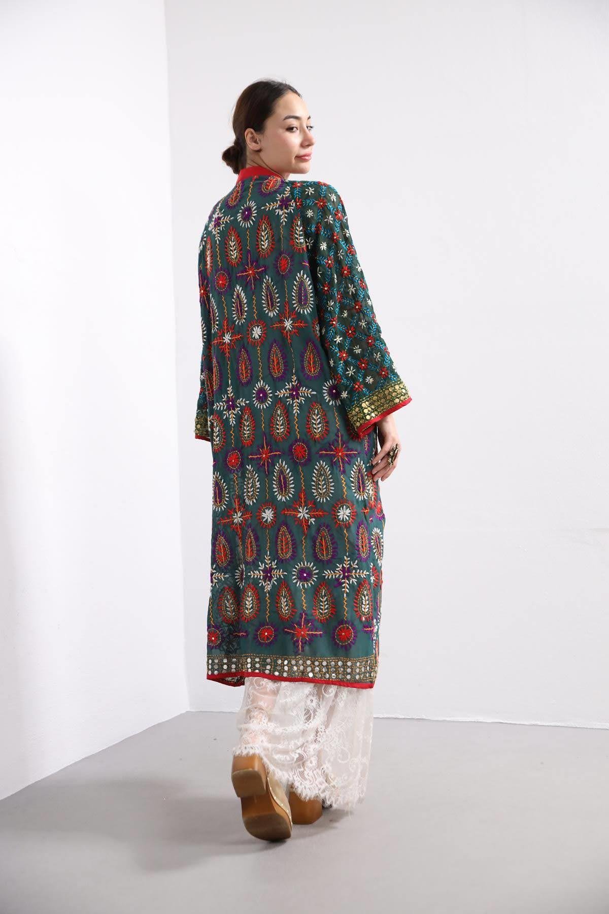 Zümrüt Yeşili Pul Detaylı Bohem Kaftan - Şaman Butik Zümrüt Yeşili Pul Detaylı Bohem Kaftan