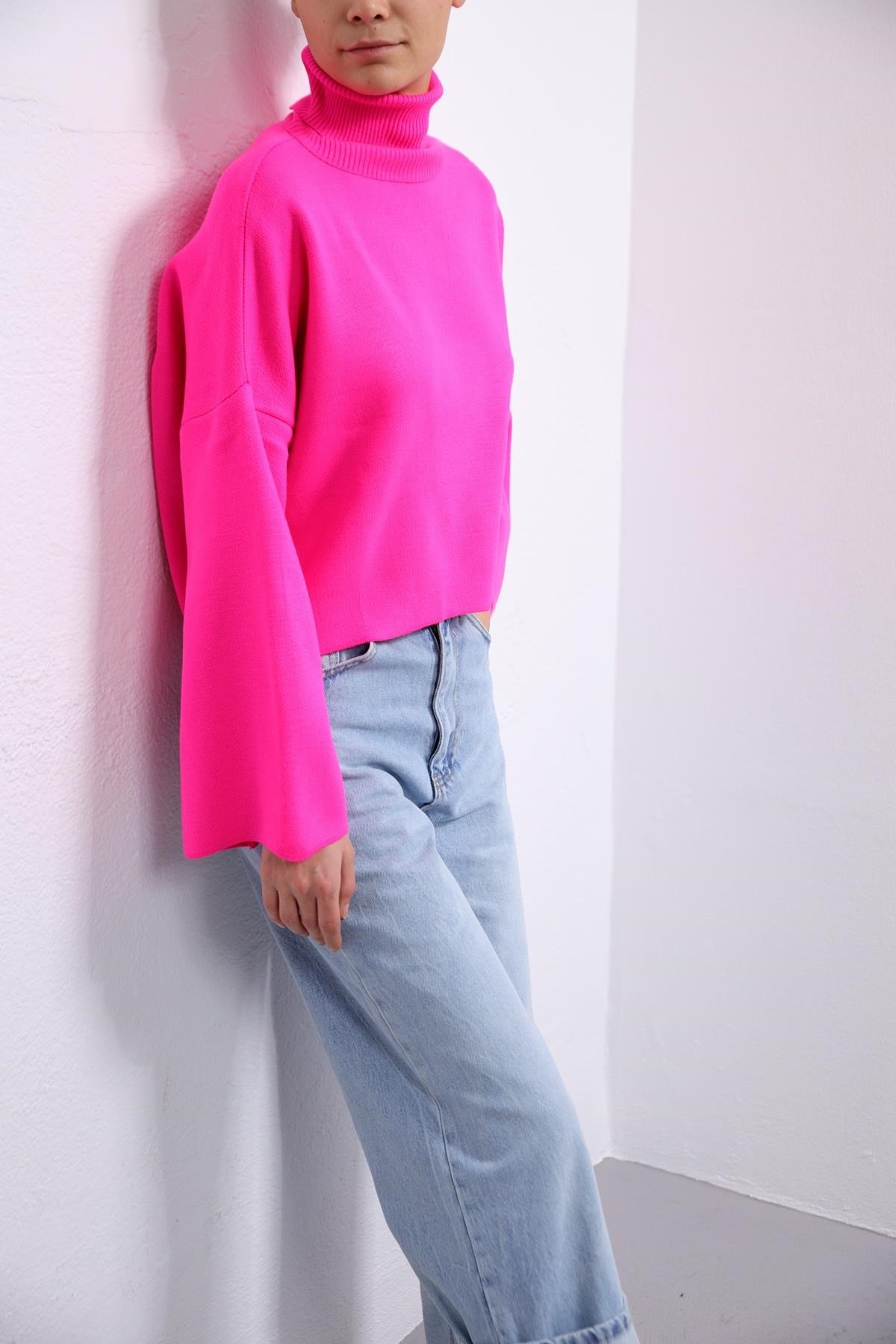 Pink Turtleneck Wide Sleeve Loose Knitwear Pullover - Saman Butik | Shop Online Pink Turtleneck Wide Sleeve Loose Knitwear Pullover