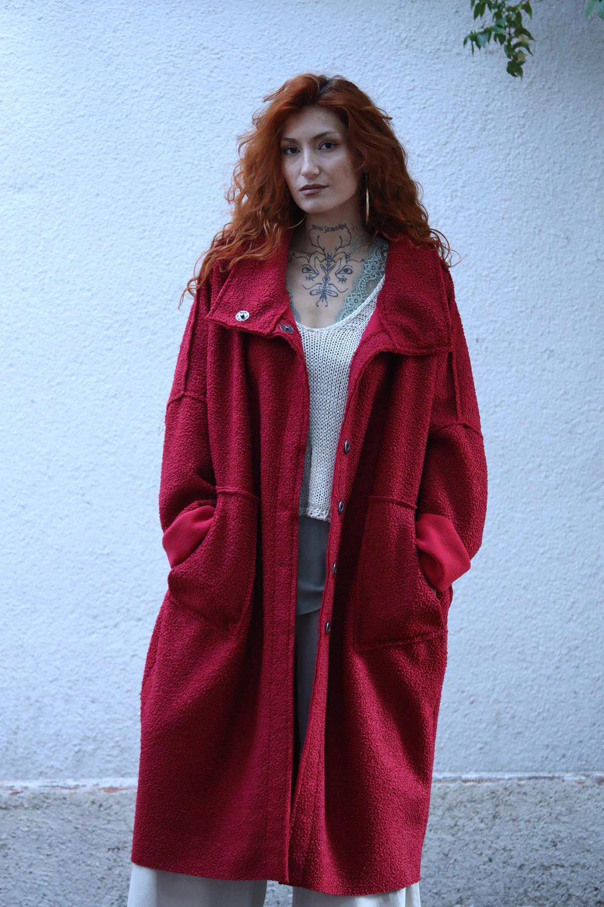Kırmızı Oversize Kaban