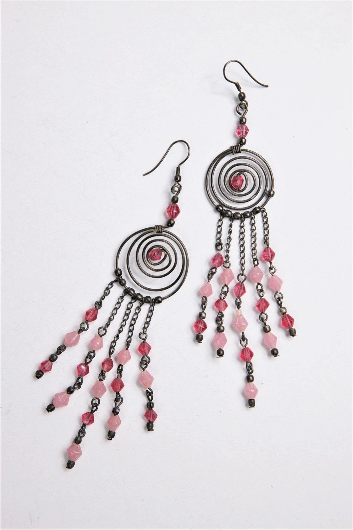  Spiral Tasarım Doğal Taşlı Sallantılı Küpe