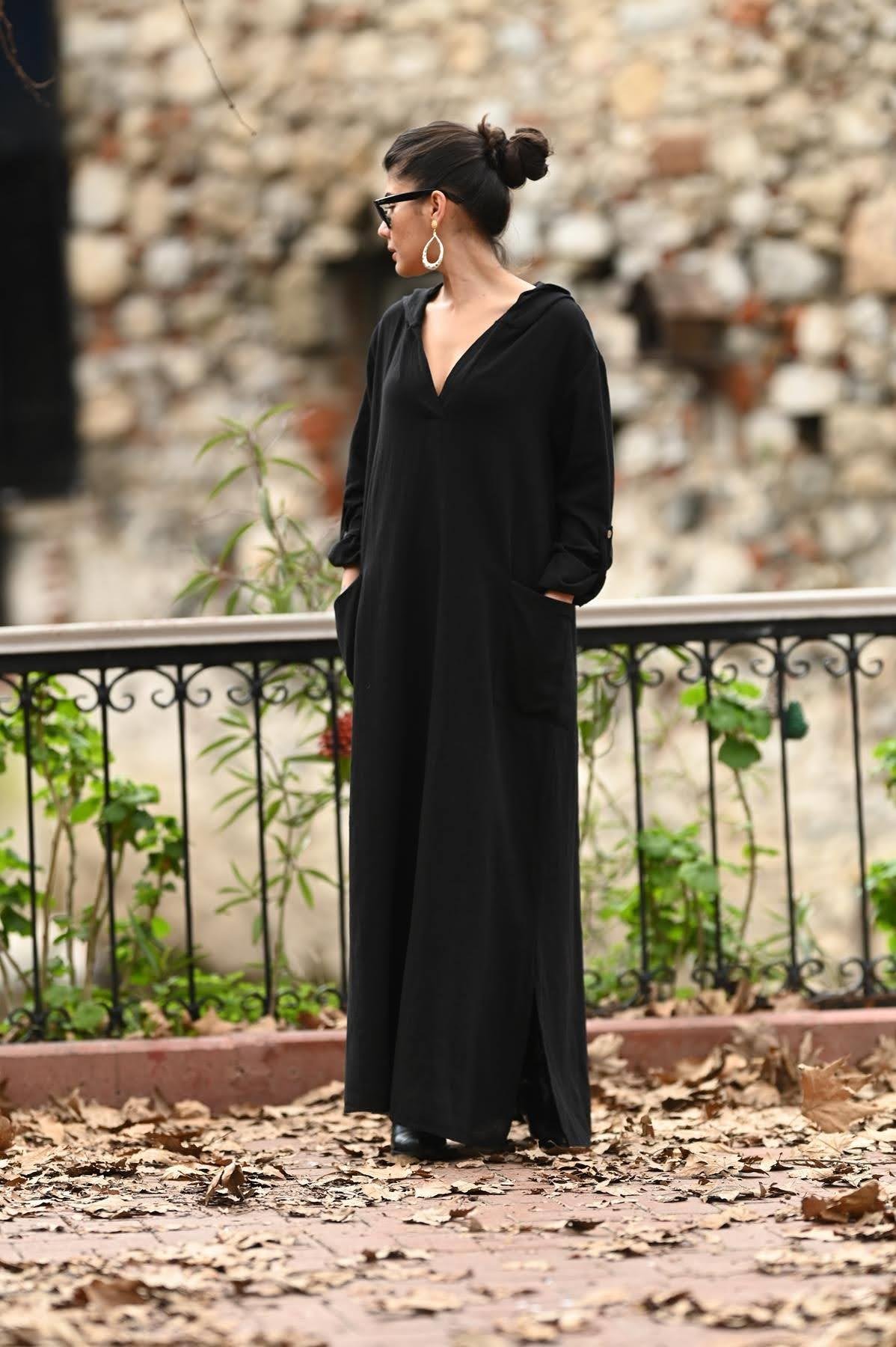 Black Hooded Double Pocket Slit Linen Dress