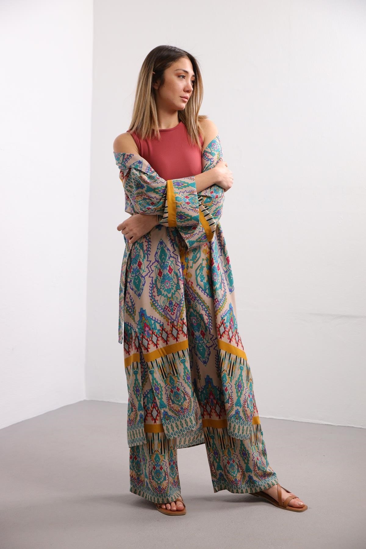 Krem Rengi Desenli Kimono Pantolon Takım - Şaman Butik - Bohem Giyim ve Aksesuar | Kadın & Erkek Krem Rengi Desenli Kimono Pantolon Takım