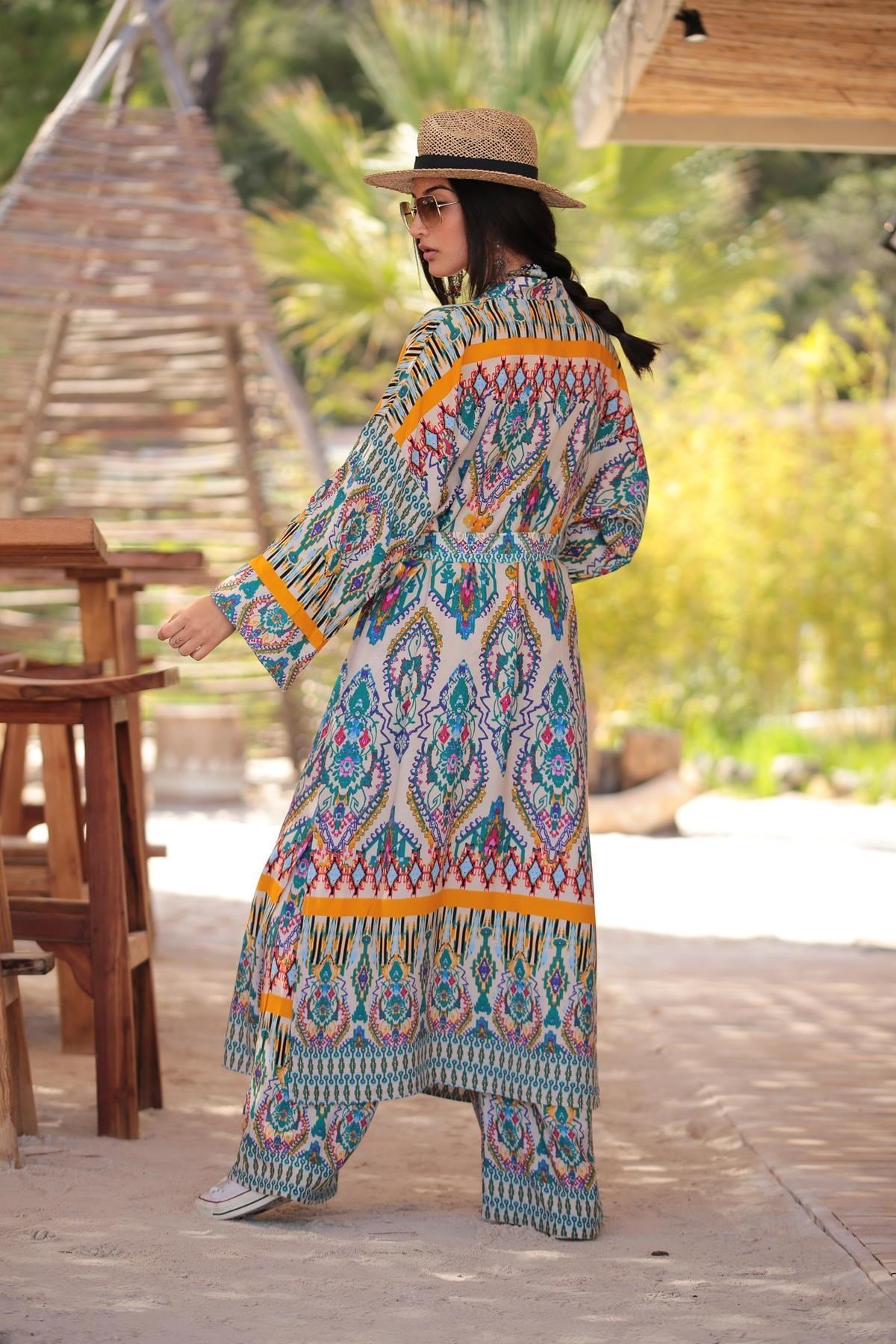 Krem Rengi Desenli Kimono Pantolon Takım - Şaman Butik Krem Rengi Desenli Kimono Pantolon Takım