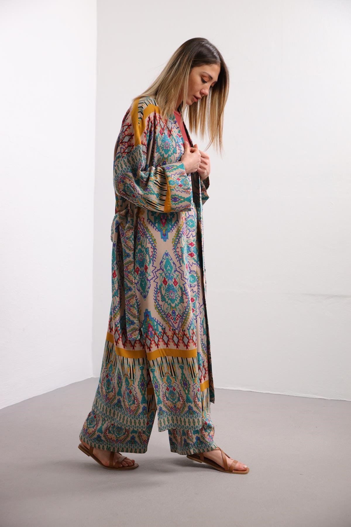 Krem Rengi Desenli Kimono Pantolon Takım - Şaman Butik - Bohem Giyim ve Aksesuar | Kadın & Erkek Krem Rengi Desenli Kimono Pantolon Takım
