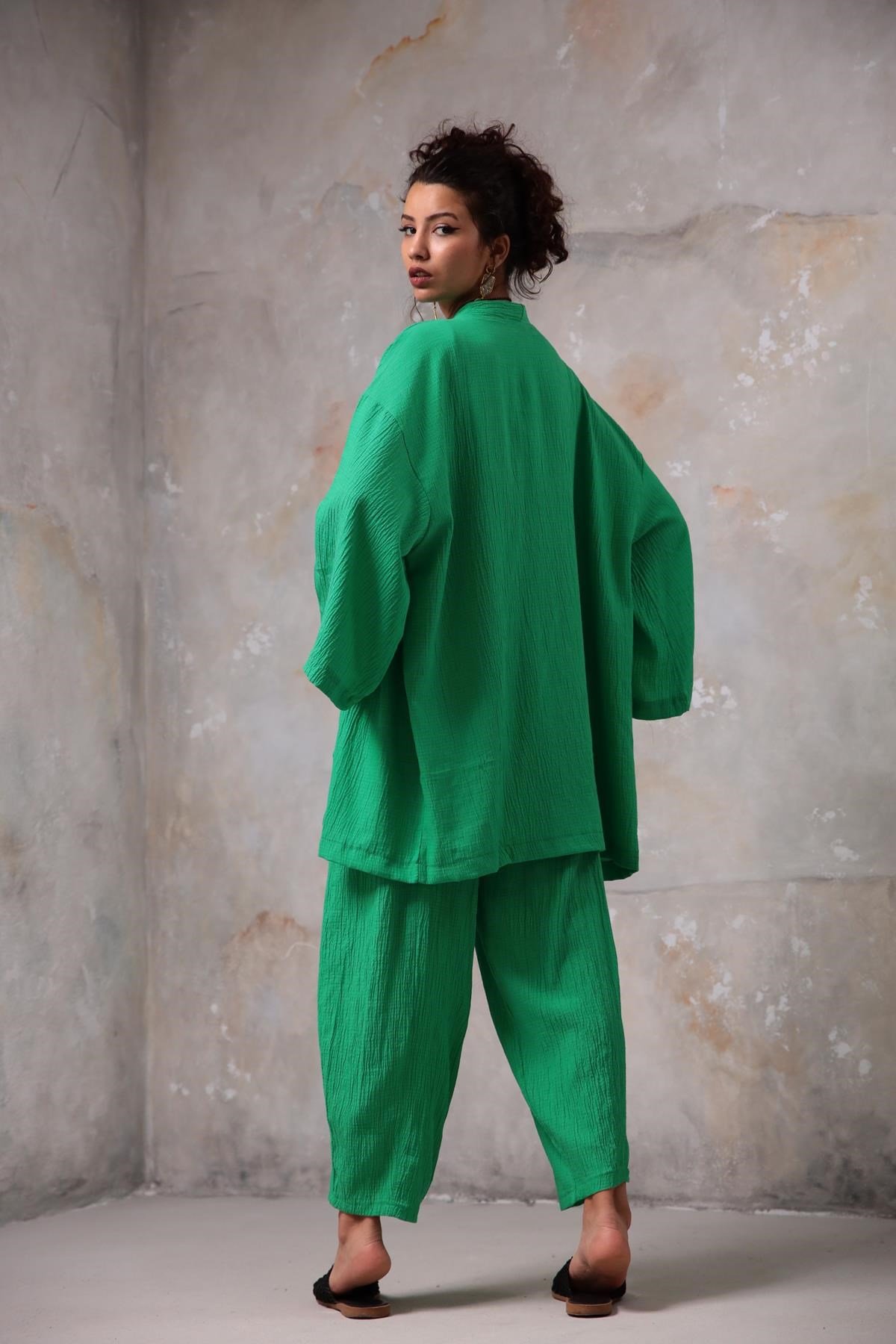 Yeşil Gofre Kimono Pantolon Takım - Şaman Butik - Bohem Giyim ve Aksesuar | Kadın & Erkek Yeşil Gofre Kimono Pantolon Takım