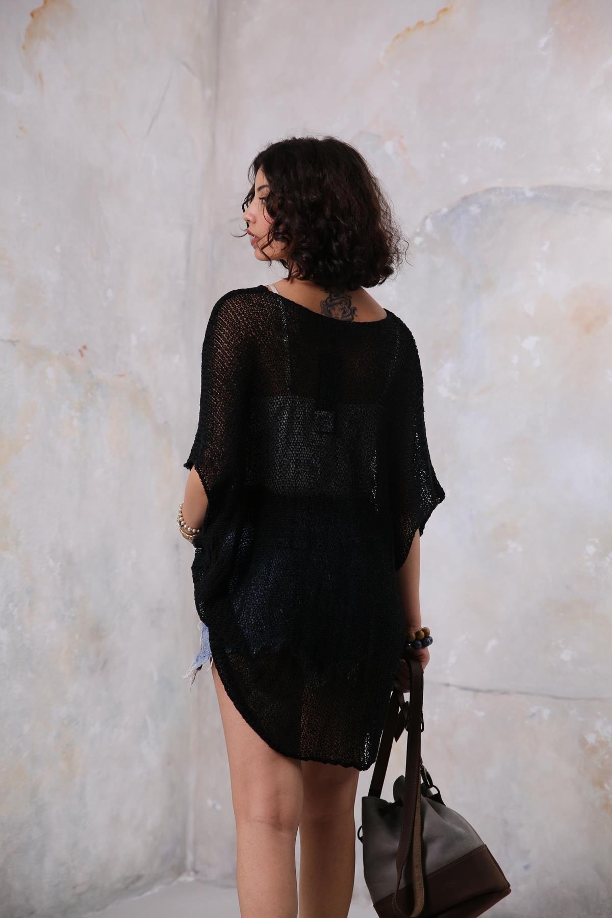 Siyah Tek Düğme Judith Merserize Tunik - Şaman Butik Siyah Tek Düğme Judith Merserize Tunik