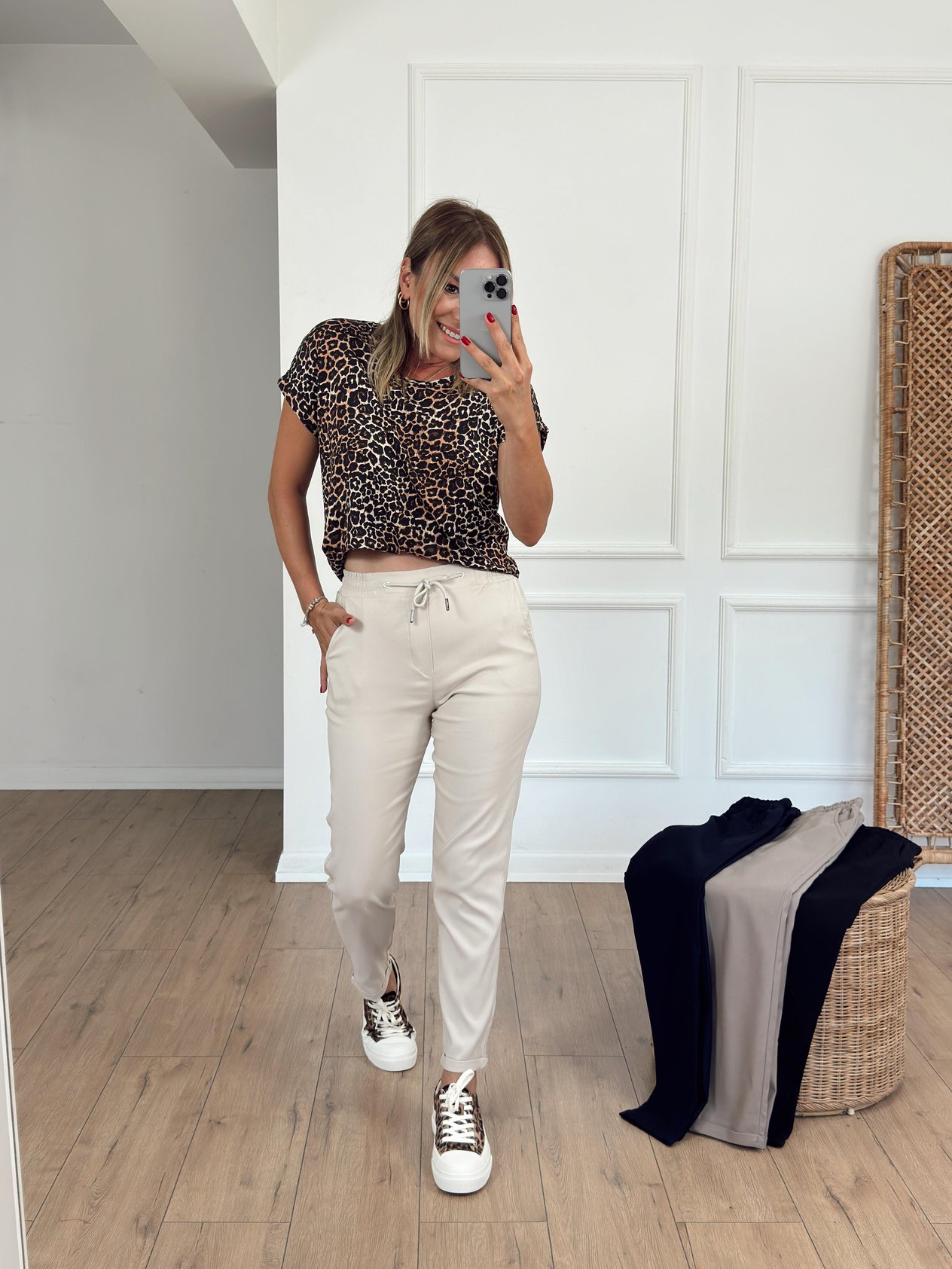 Stretch Double Hem Elastic Waist Pants Beige