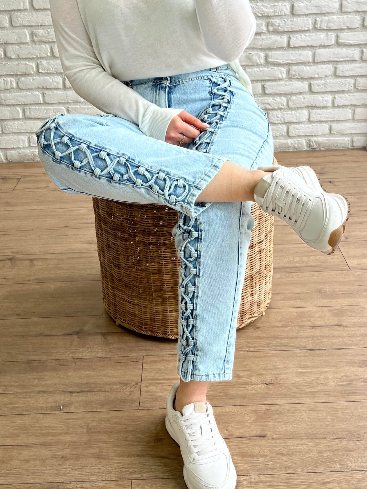 Jeans with Front Piping Ice Blue
