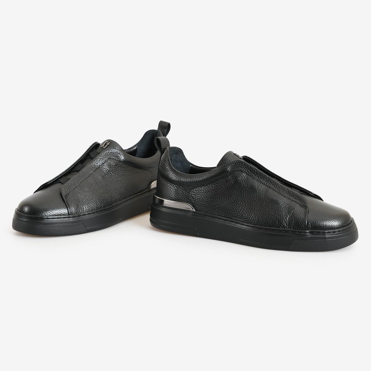 Siyah Deri Bağcıksız Erkek Sneaker