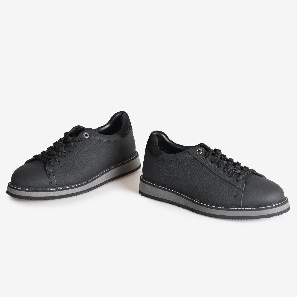 Siyah Deri Erkek Bağcıklı Sneaker