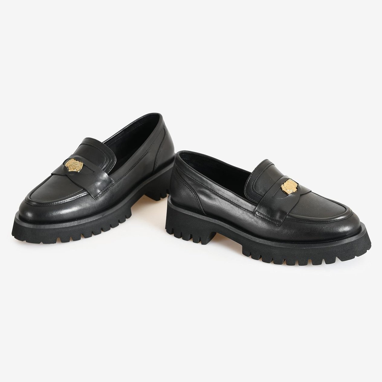 Siyah Deri Kadın Loafer