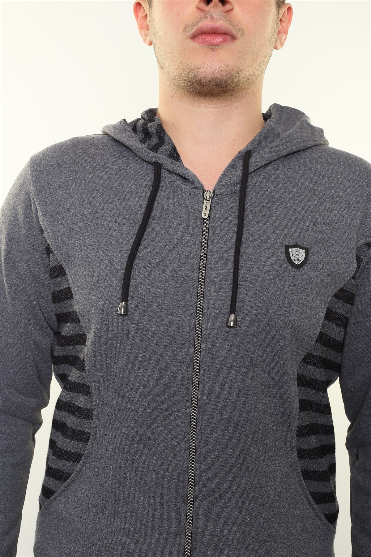 Kapşonlu Fermuarlı Sweatshirt 