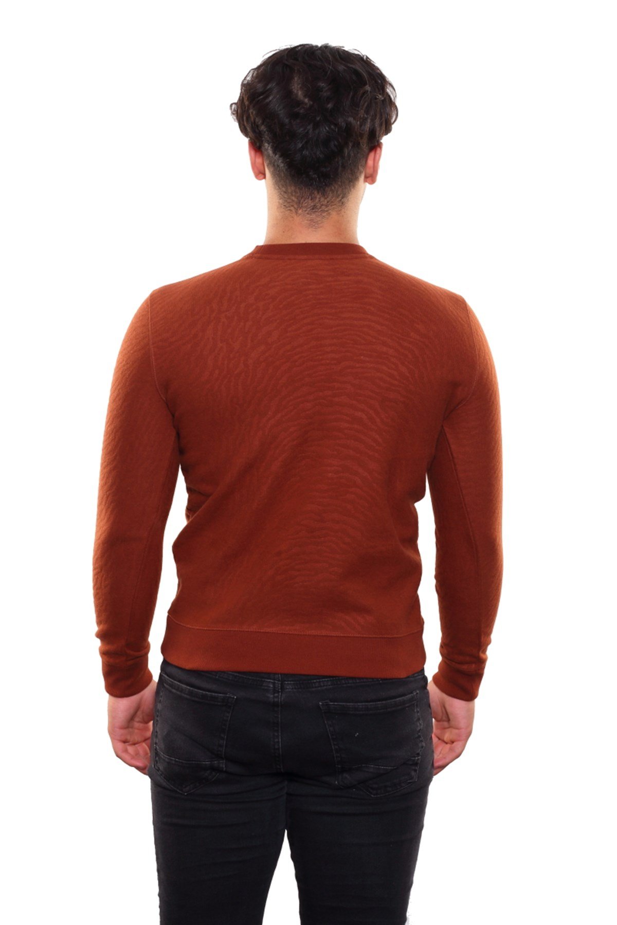 Yuvarlak Yaka Sweatshirt 