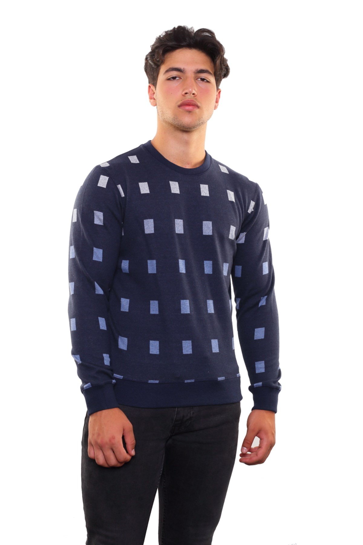 Yuvarlak Yaka Sweatshirt 