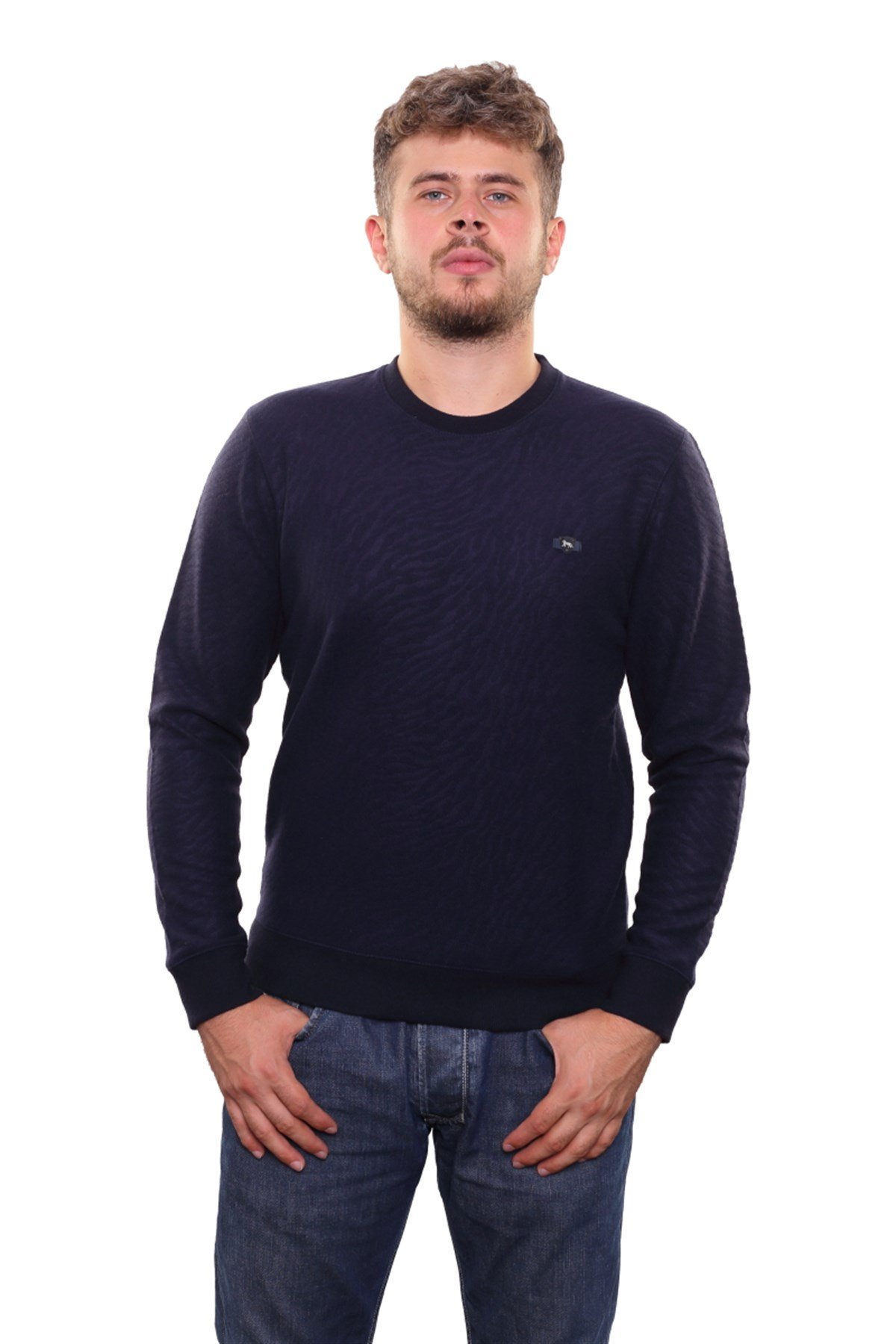 Yuvarlak Yaka Sweatshirt 