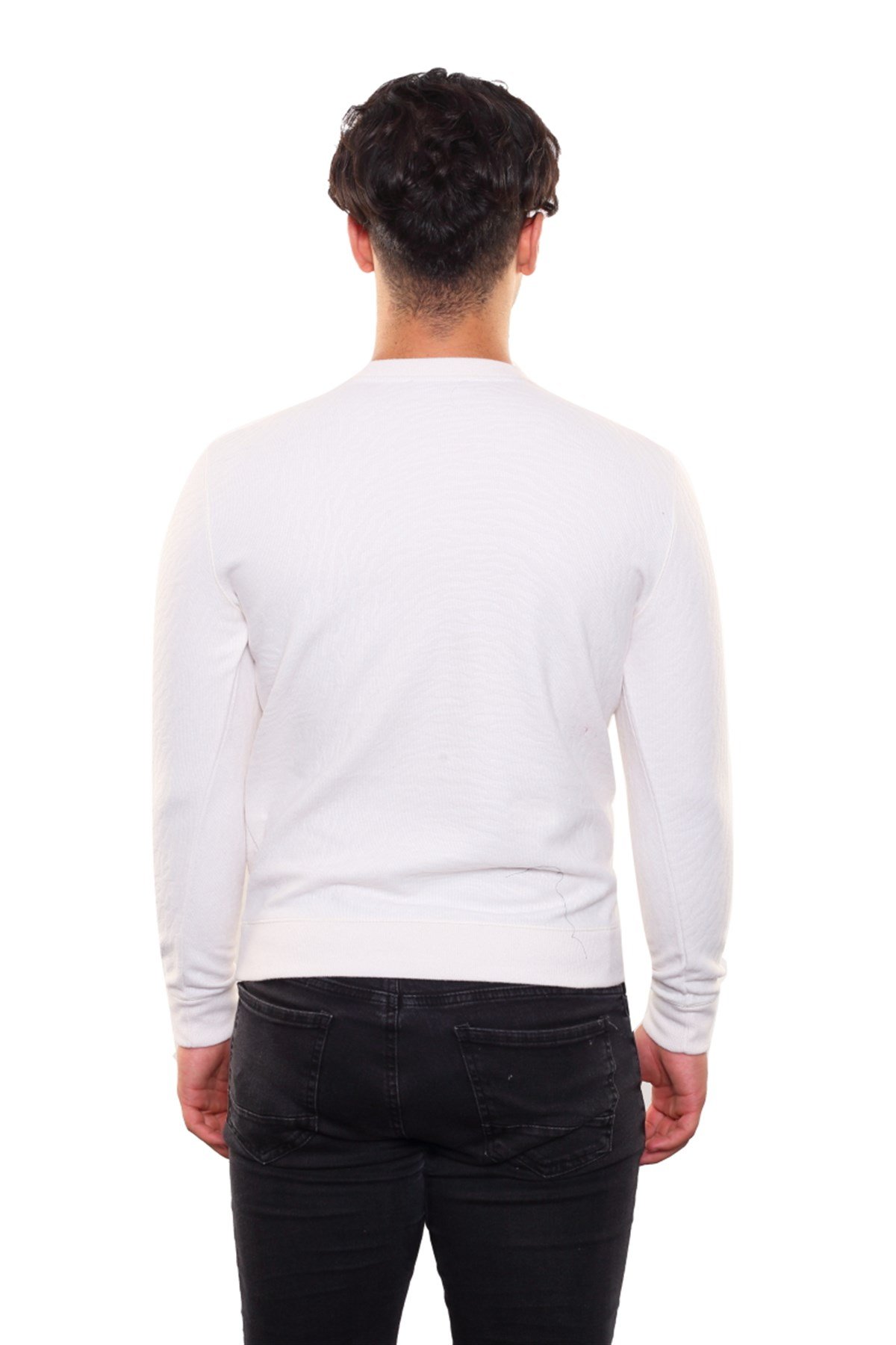 Yuvarlak Yaka Sweatshirt 