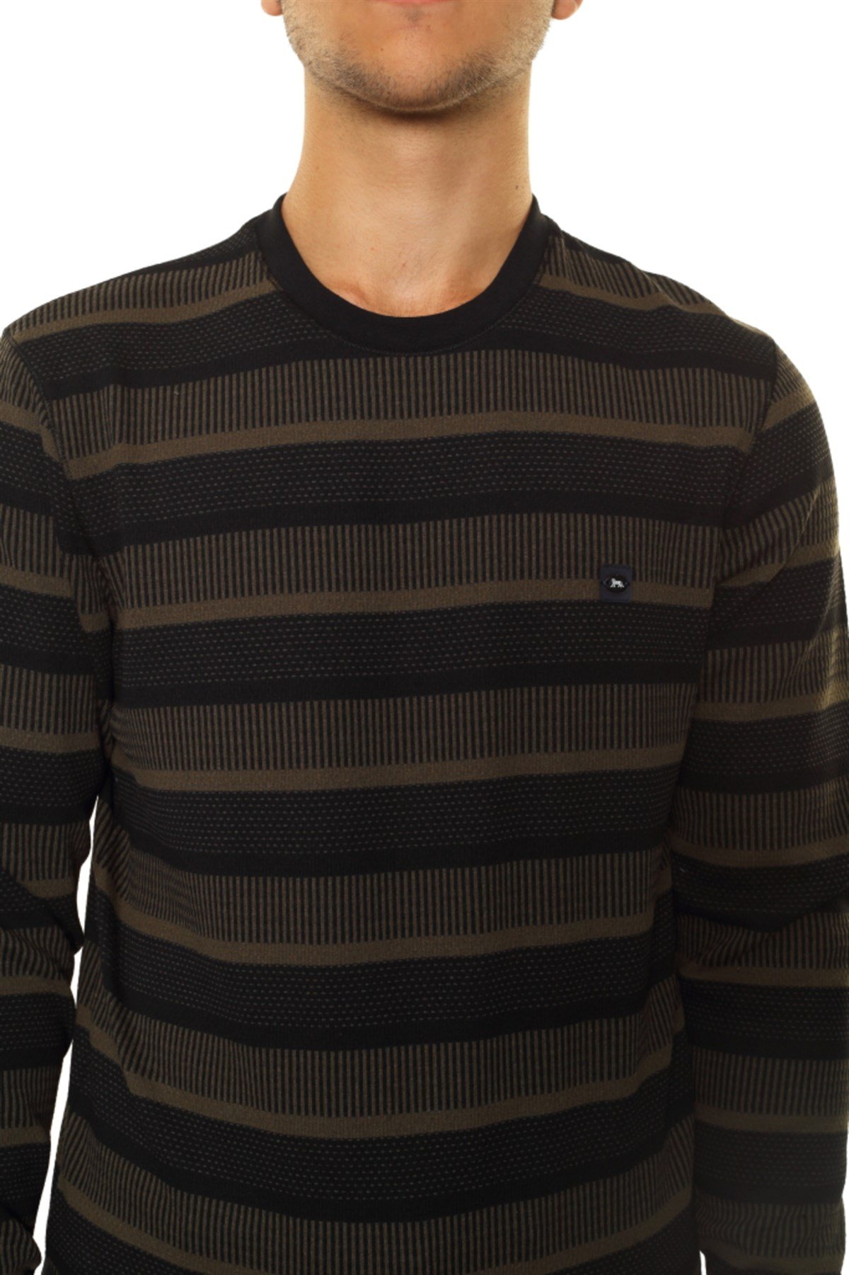 Yuvarlak Yaka Sweatshirt 