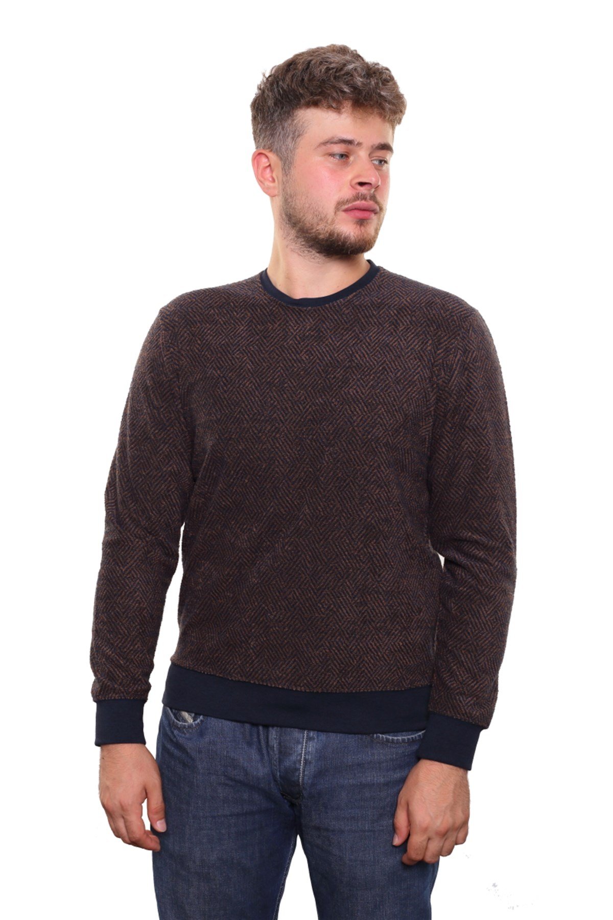 Yuvarlak Yaka Sweatshirt 