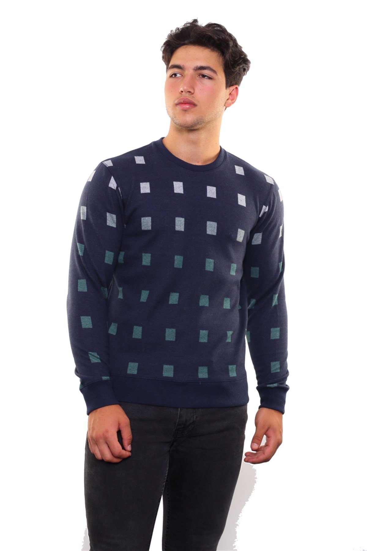 Yuvarlak Yaka Sweatshirt 