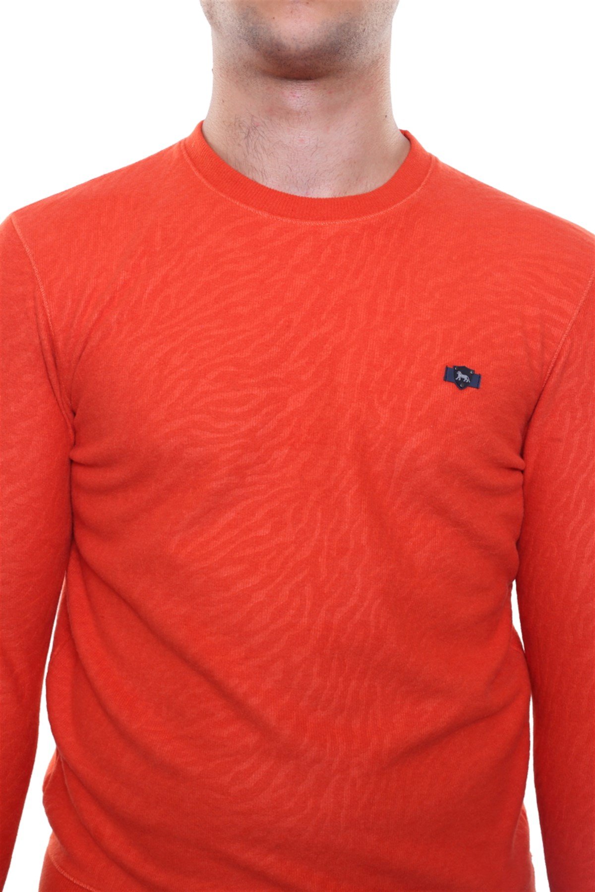 Yuvarlak Yaka Sweatshirt 