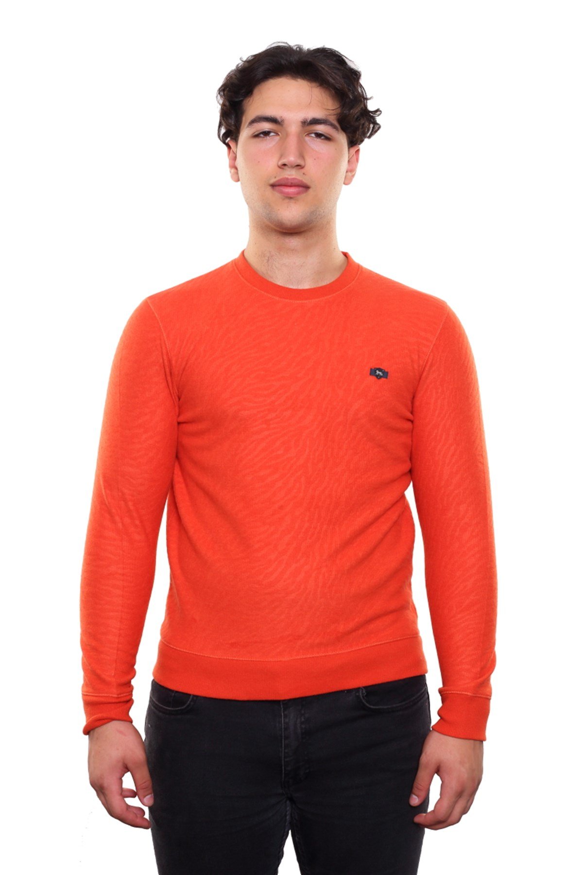 Yuvarlak Yaka Sweatshirt 