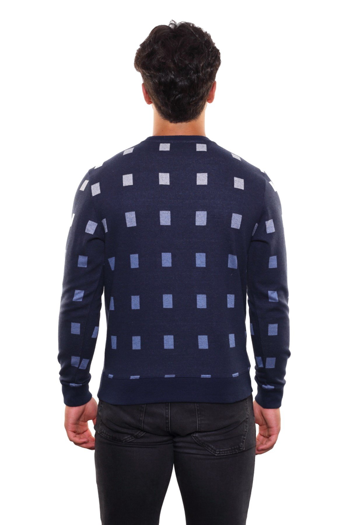 Yuvarlak Yaka Sweatshirt 