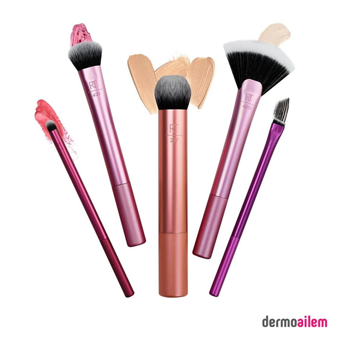 Fırça SetleriReal TechniquesReal Techniques Artist Essentials Makeup Brush Set 5'li