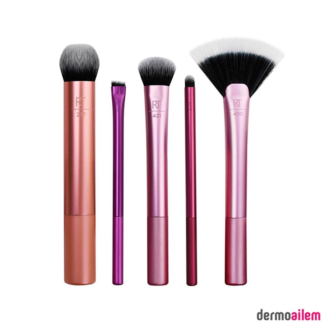 Fırça SetleriReal TechniquesReal Techniques Artist Essentials Makeup Brush Set 5'li