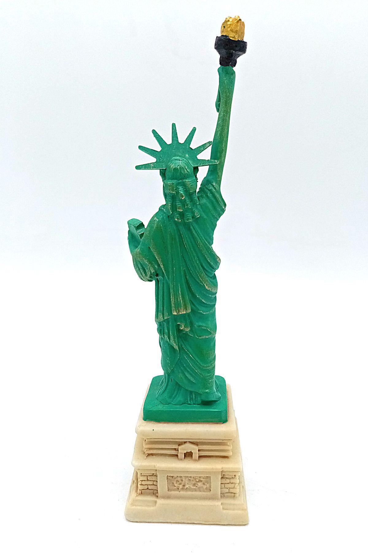 Amerika Birleşik DevletleriDünyadan HediyelerDNY-HD100294Keskin Hediyelik Eşya Ve TekstilABD New York Özgürlük Heykeli Reçine 18 cm