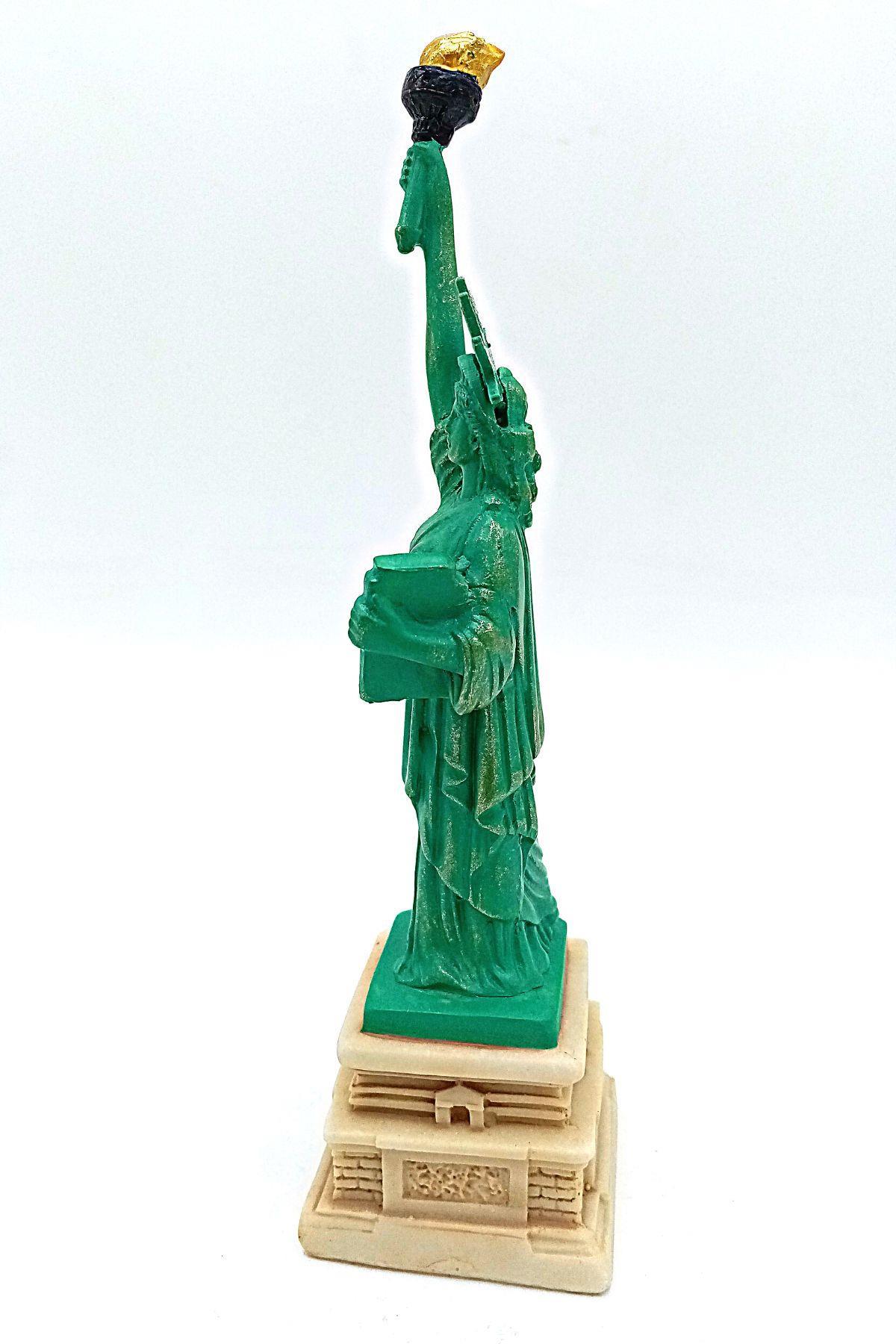 Amerika Birleşik DevletleriDünyadan HediyelerDNY-HD100294Keskin Hediyelik Eşya Ve TekstilABD New York Özgürlük Heykeli Reçine 18 cm