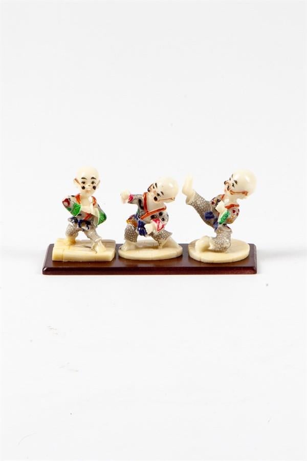 ÇinDünyadan HediyelerOKCUBY-095251S3Keskin Hediyelik Eşya Ve TekstilKarateci Çocuk 3 Lü Biblo Stantlı 14 cm