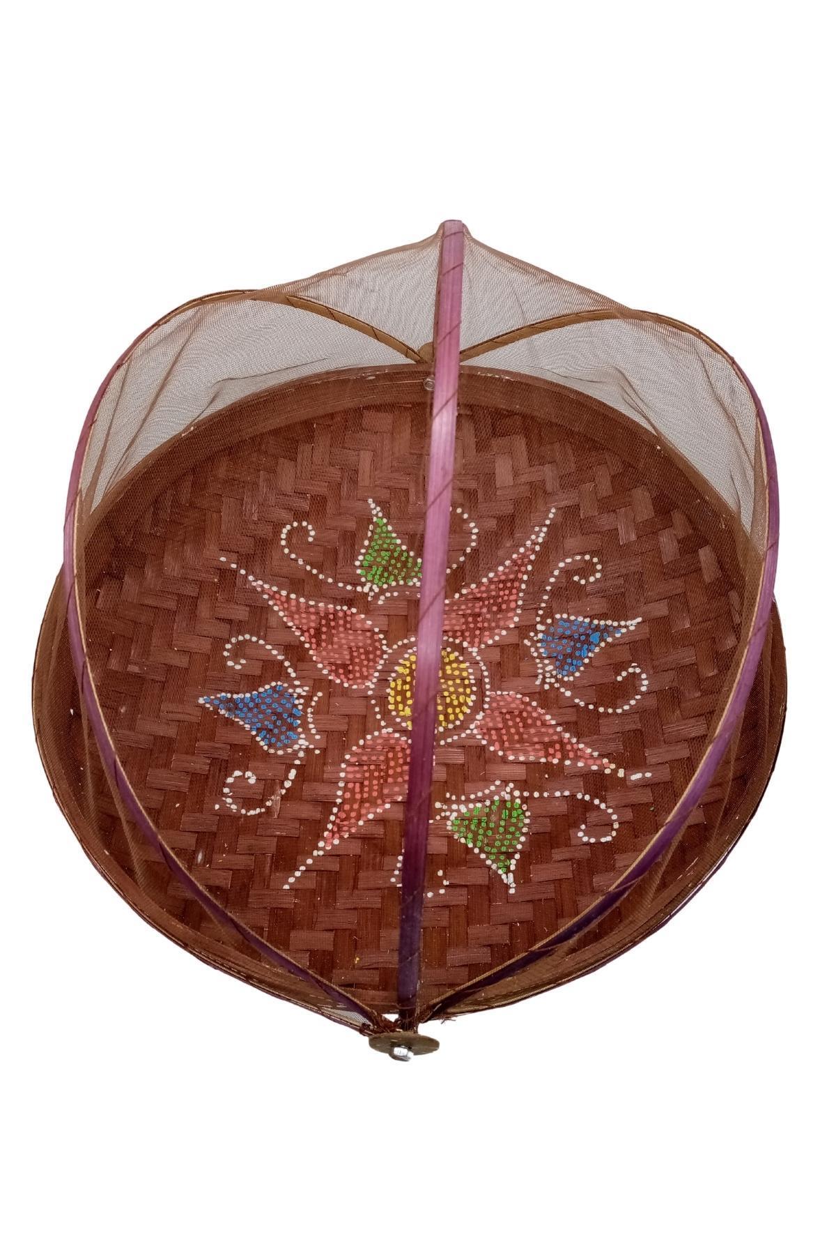 EndonezyaDünyadan HediyelerDNY-HD100491Keskin Hediyelik Eşya Ve TekstilKahverengi Hasır Ekmek Sepeti 35cm Hareketli Tül Kapaklı Batikli Kulplu