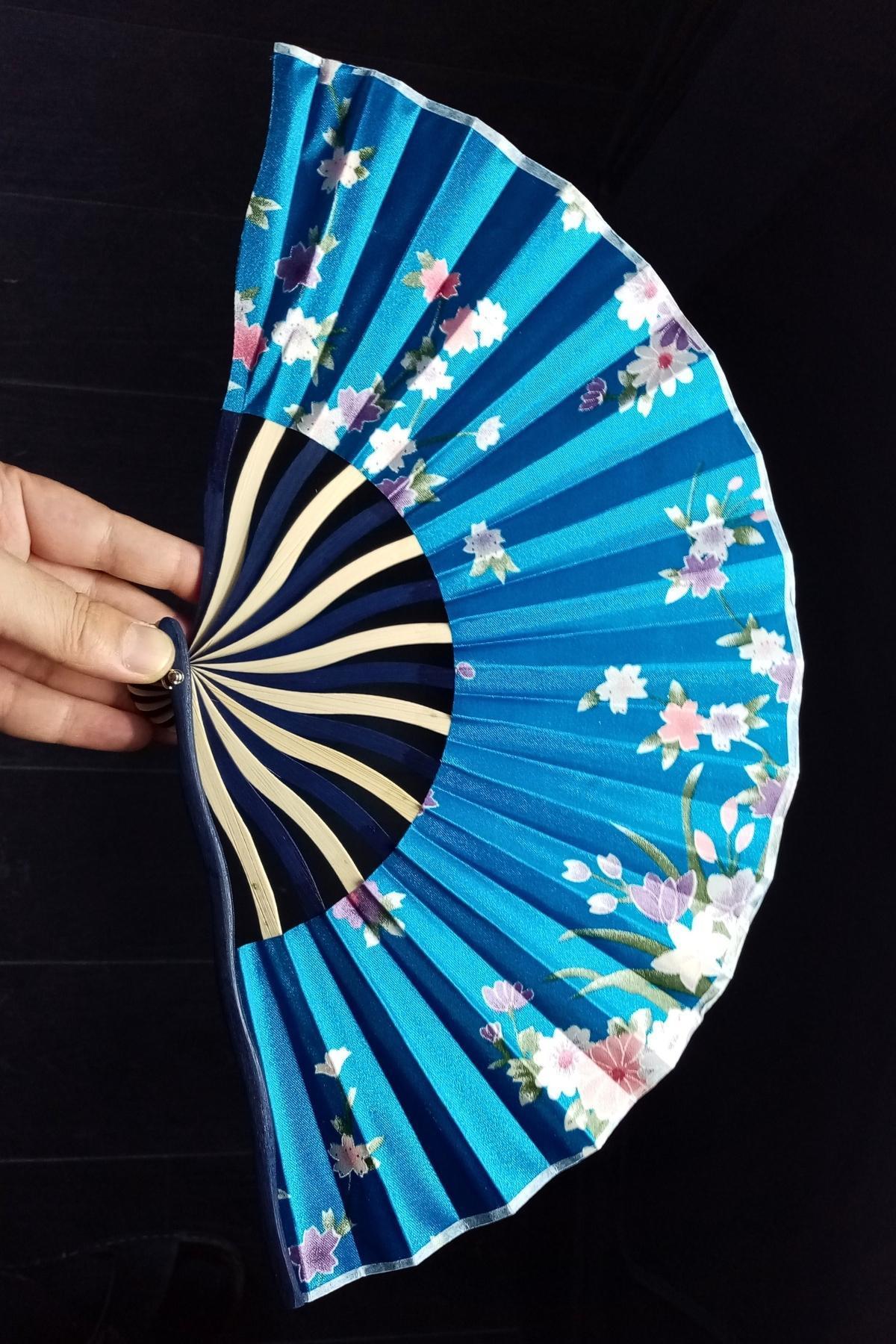 JaponyaDünyadan HediyelerDNY-HD100776Keskin Hediyelik Eşya Ve TekstilJapon Bambu Kumaş Yelpaze Çanta Boy Stant Hediyeli No.94