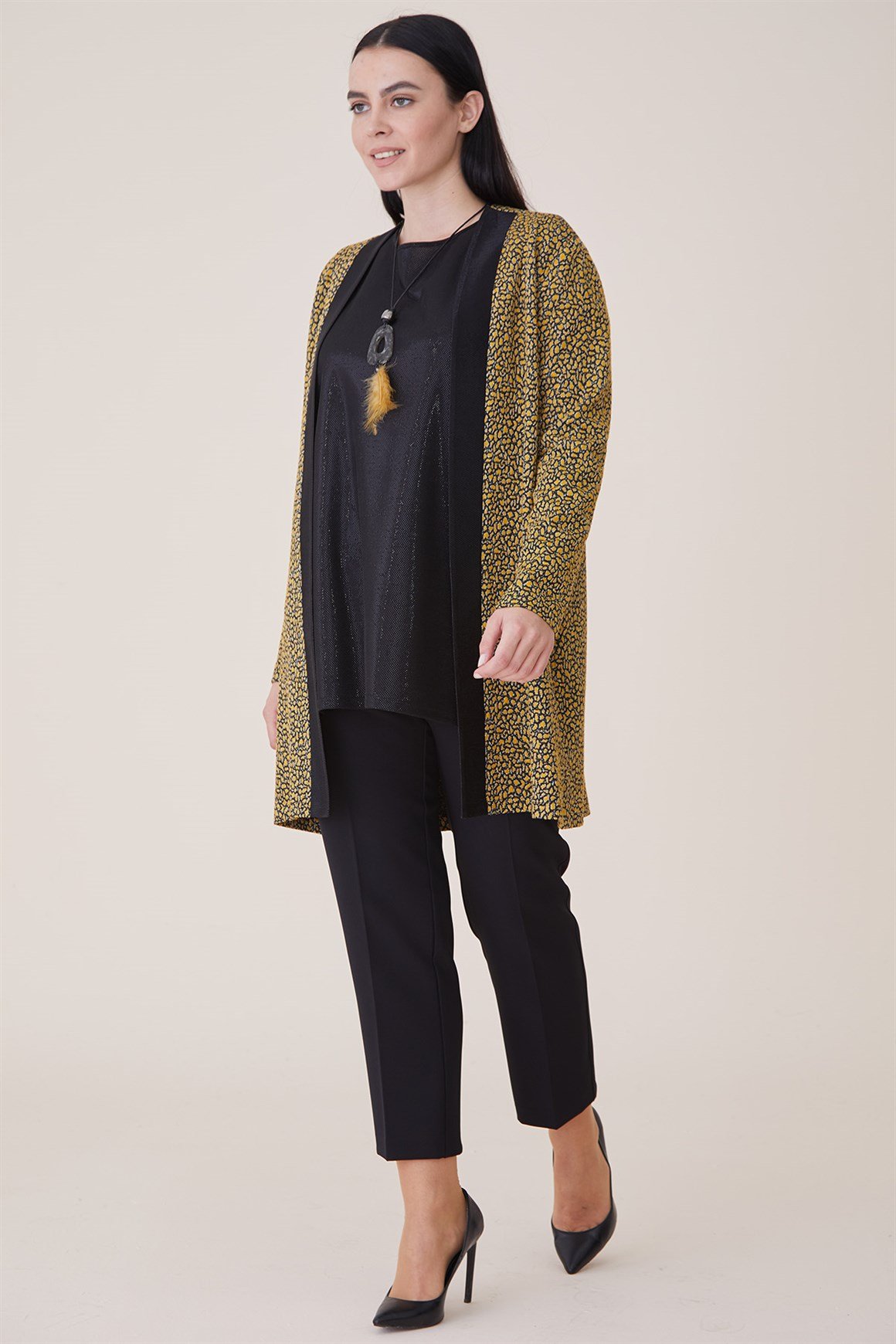 Saffron - 2-Piece Silvery Patterned Blouse Suit