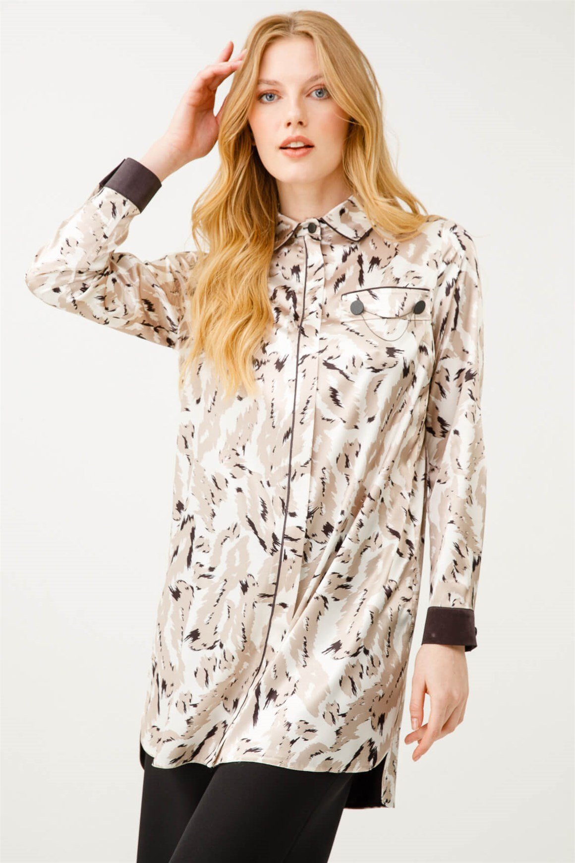 Leaf Pattern Printed Satin Tunic Trousered Set - Beige