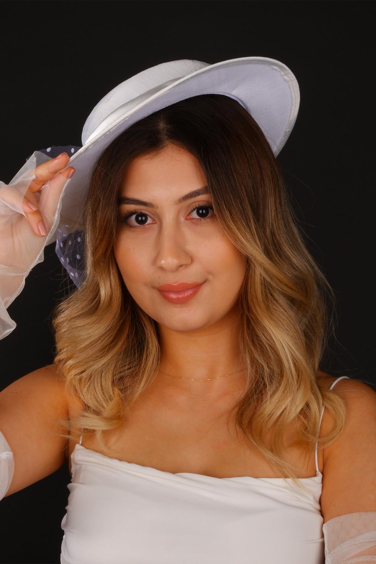 Kırık Beyaz Vualet Nikah Şapkası Lema Taşlı Fiyonklu Gelin Aksesuarı