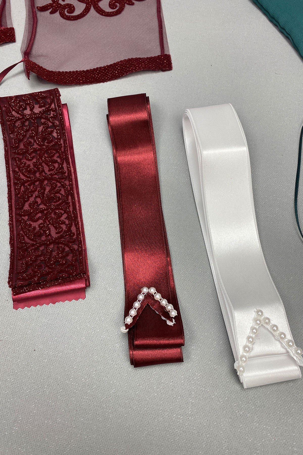 Simli Gelin Duvağı ve Nakışlı Damat Örtüsü Takı Kurdele Seti
