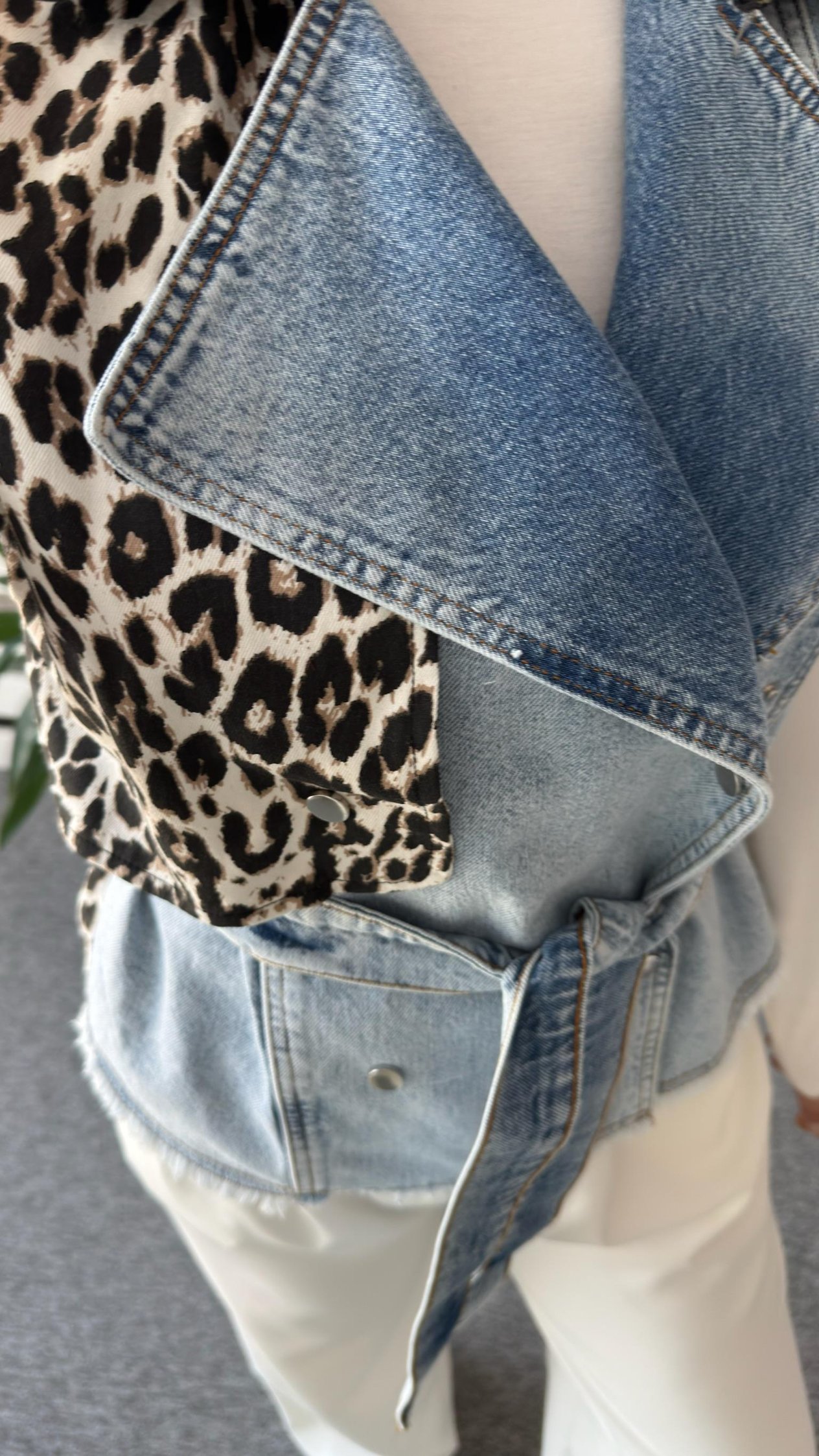 Tws Model Leopar Detaylı Tasarım Yelek