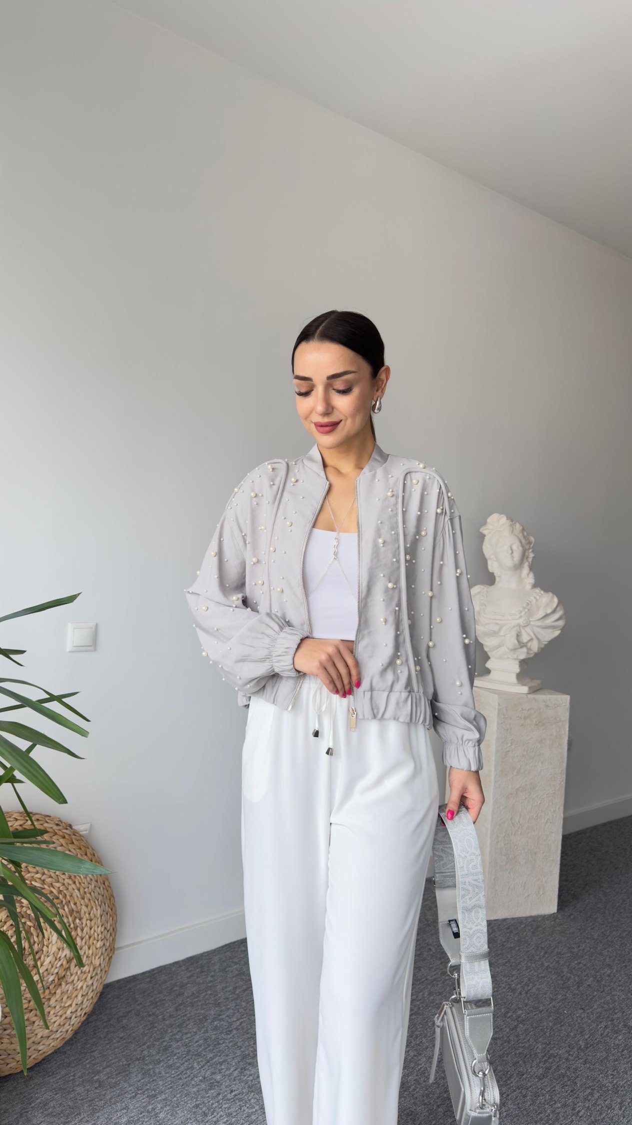 New İncili Gri Bomber Ceket