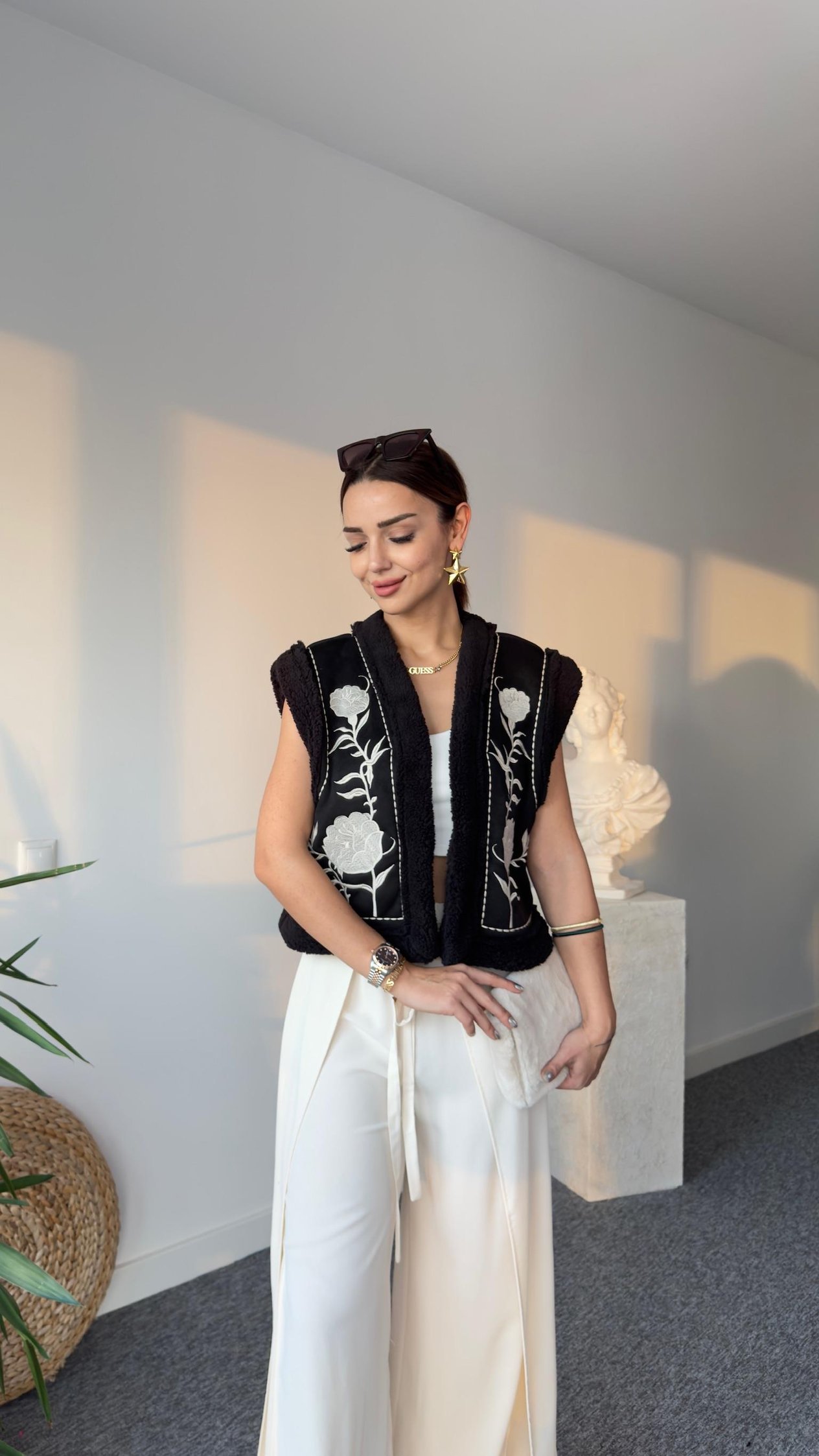İçi Kürklü Nakış Detay Zra Model Yelek