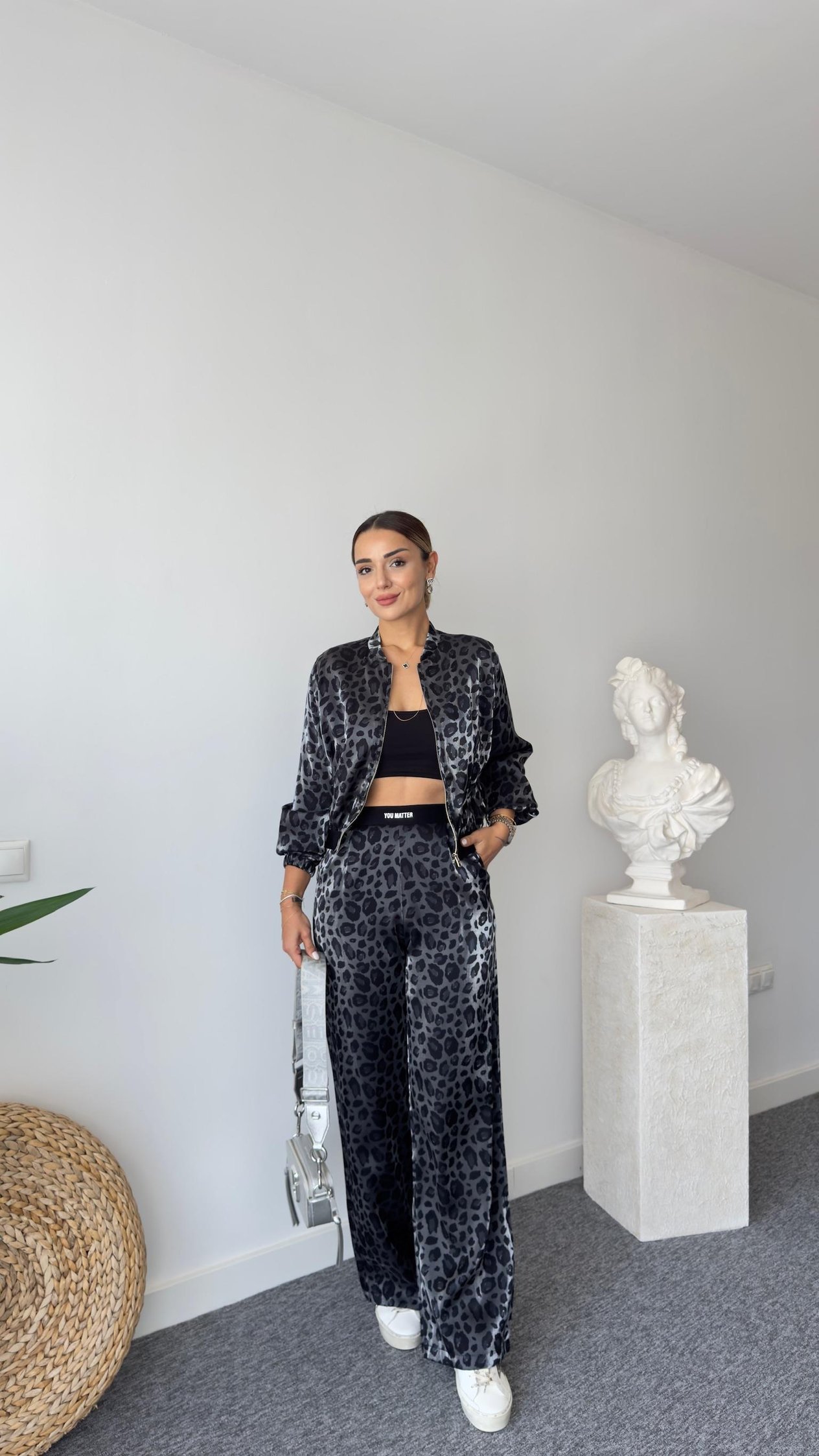 Gri Leopar Desenli Bomber Ceket